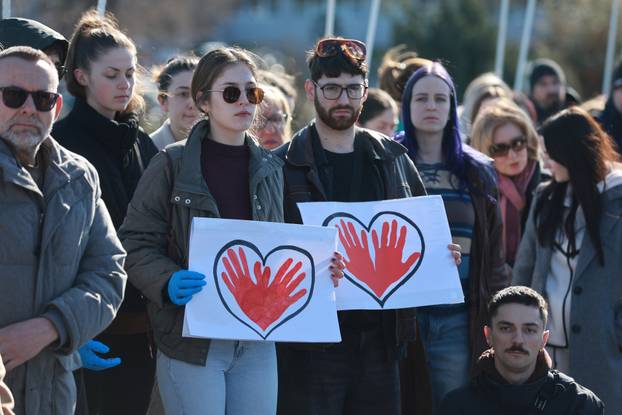 Osijek: Studenti dali podršku kolegama iz Srbije 
