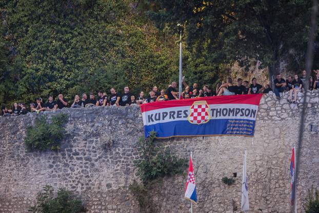 Atmosfera u Imotskom uoči koncerta Marka Perkovića Thomsona