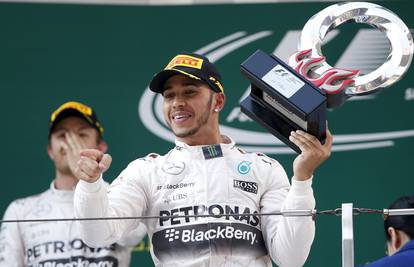 Kraj sage: Hamilton potpisao za Mercedes do 2018. godine