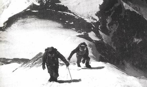 Hrvati osvajaju Mount Everest: 'Kilometar smo od vrha svijeta!'