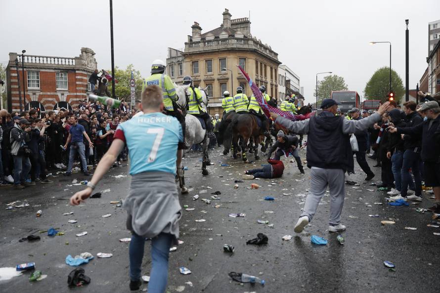 West Ham United v Manchester United - Barclays Premier League