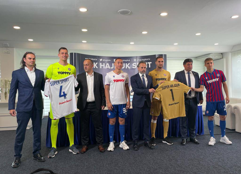 Hajduk SuperSport potpis ugovora