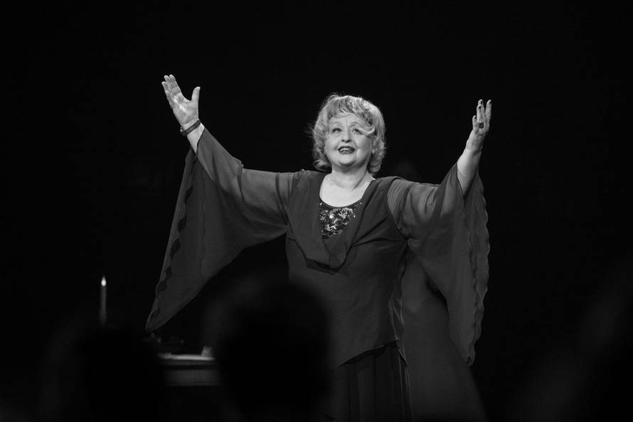 Preminula glumica Veronika Durbešić u 76. godini života