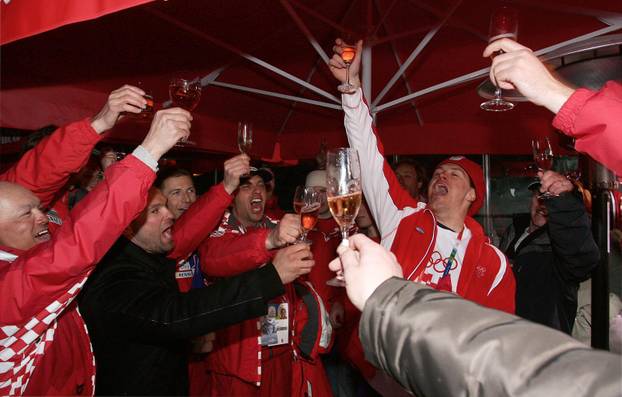 ARHIVA - U Hrvatskoj kući bučno proslavljena prva Ivičina olimpijska medalja