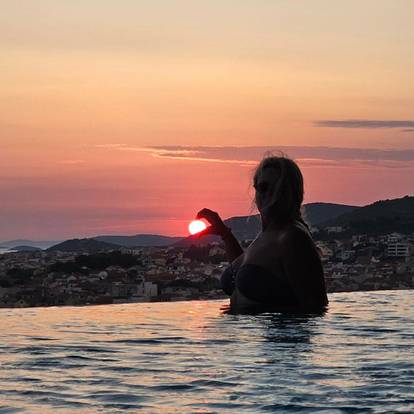 FOTO Pogledajte kako se ovog ljeta provela Gazdina kći: Malo mora, malo glazbe i puno srca...