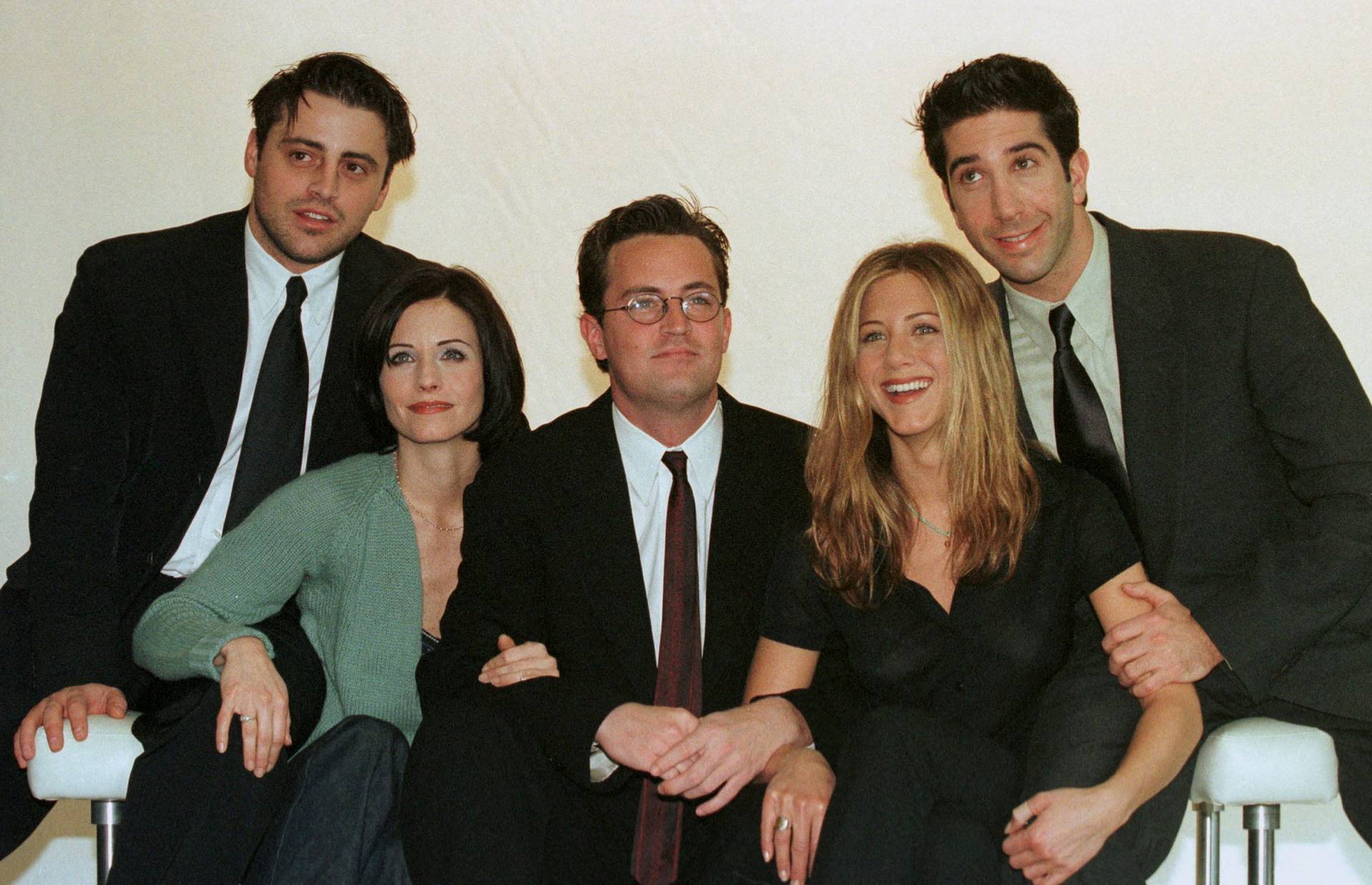 FILE PHOTO: THE CAST OF FRIENDS AT CHANNEL 4 TELEVISION