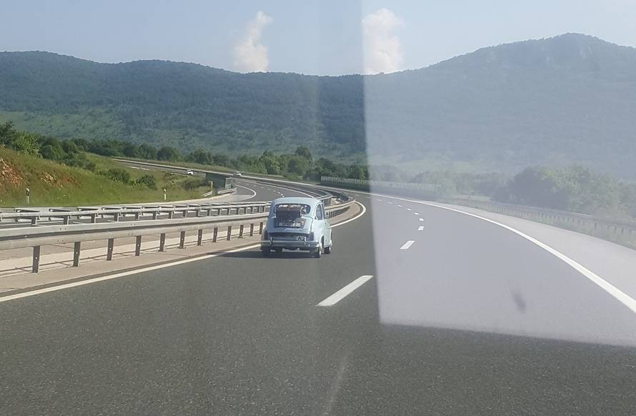 'Vozile smo 130 na sat na A1, kad ono pretiče nas jureći Fićo'