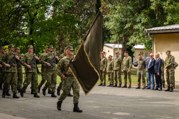 Velika Gorica: Ivan Anušić i Tihomir Kundid obišli pripadnike pjesackih postroja Hrvatske vojske