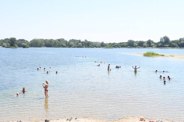 Koprivnica: Jezera Šoderica i Čingi Lingi, omiljena kupališta za Podravce i Bilogorce