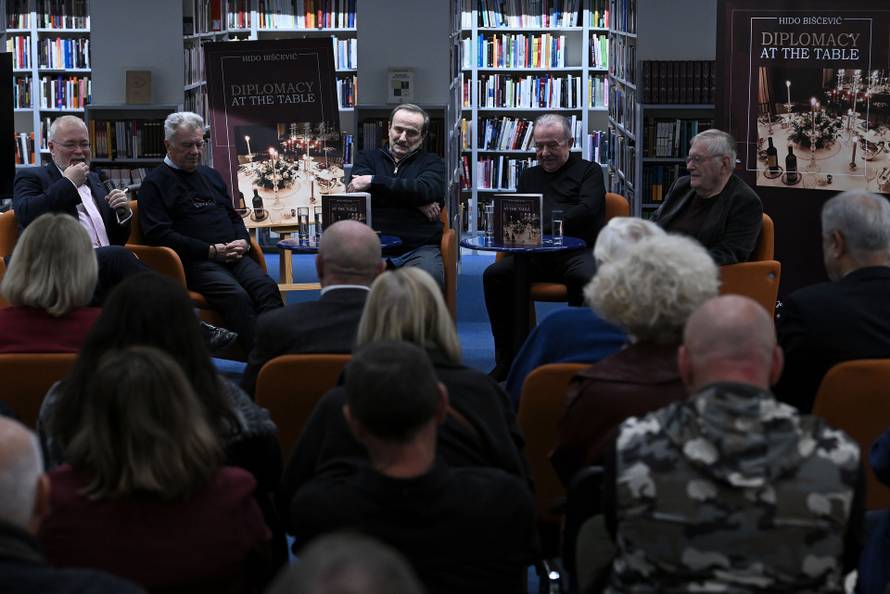 Zagreb: Promocija knjige Hide Biščevića Diplomacy at the Table