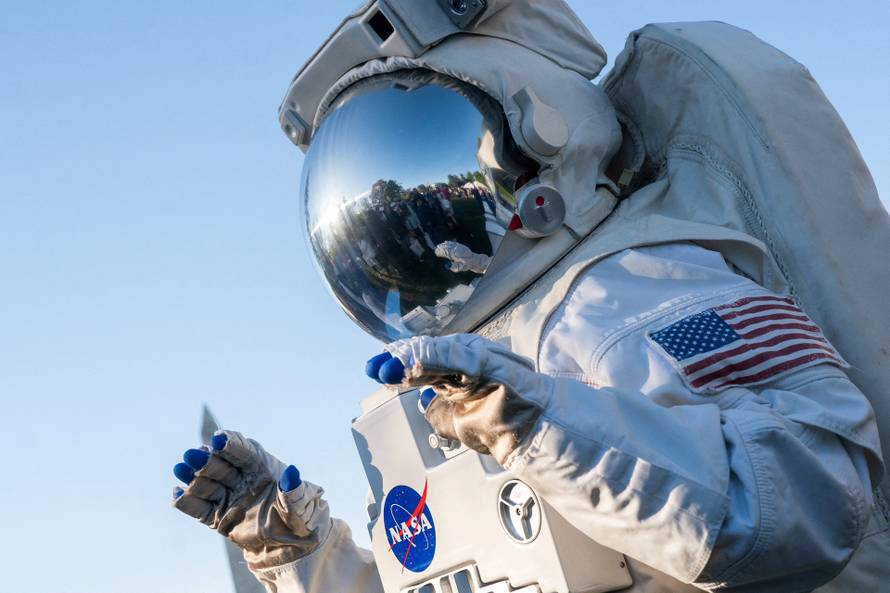 The Annual Easter Egg Roll Takes Place at the White House