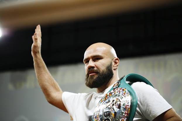 Mostar: Osječanin Ivan Horvat postao europski prvak u tajlandskom boksu