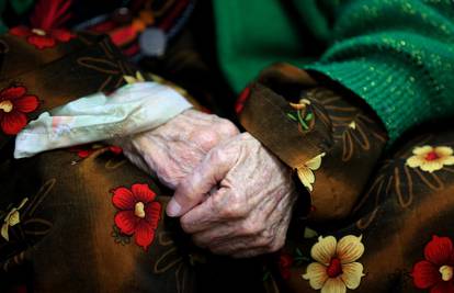 Iron-baka: Otmičari je pretukli, opljačkali, ostavili bosonogu na hladnoći, ali sve je preživjela