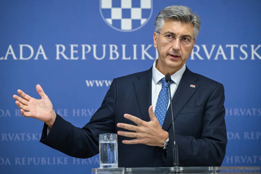Zagreb: Konferencija za medije premijera Plenkovića nakon sastanka parlamentarne većine
