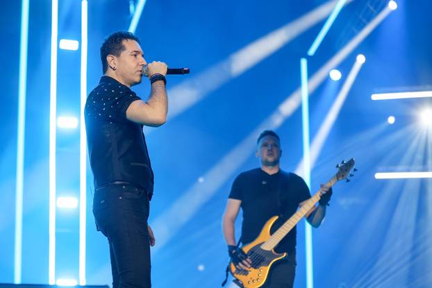 Koncert Domu mom u Zagrebačkoj Areni