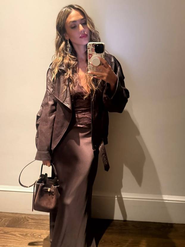 Najbolje tijelo Hollywooda: Jessica Alba kao da ne stari!