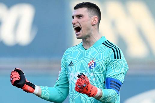 Bomba iz Maksimira: Livaković će se na zimu vratiti u Dinamo!