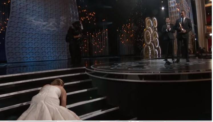 Nezaboravni trenuci s Oscara: Brando odbio nagradu, a Will Smith suspendiran zbog šamara