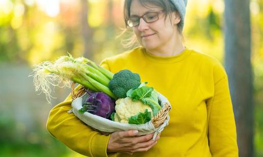 Zimsko povr&cacute;e i vo&cacute;e zdravije je nego &scaron;to mislite - odli&ccaron;no je za energiju i pravilnu probavu