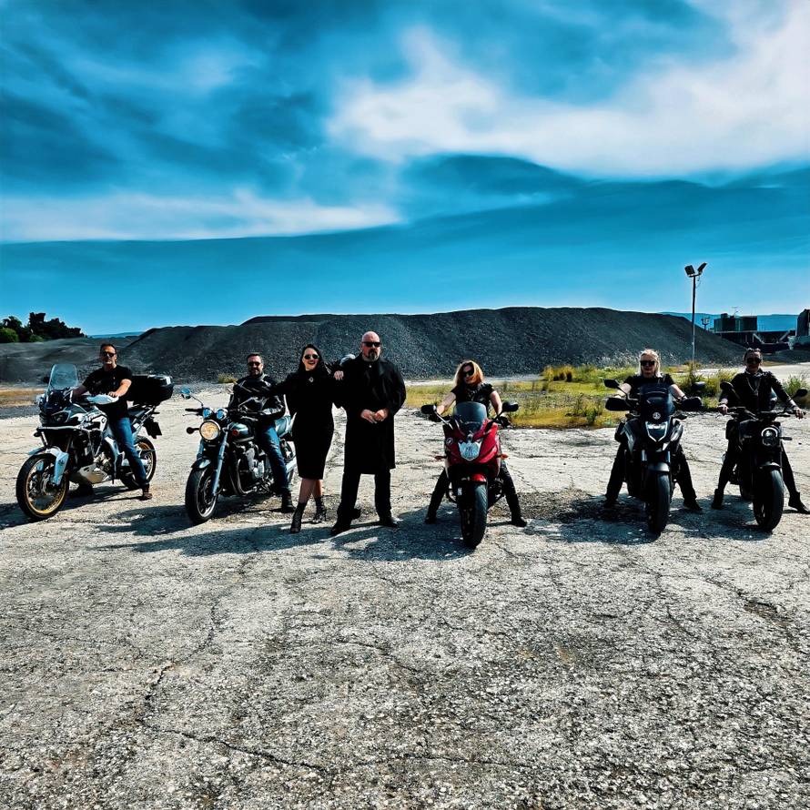 Probila se u talent showovima, prodavala voće, a sad ide na Splitski festival s tenorom...