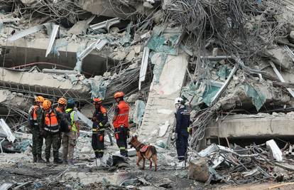 U Bangkoku hitno evakuirali ljude u centru grada: Čule su se vibracije i pucanje u zidovima