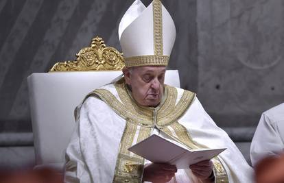 Papa: Povlačenje s dužnosti samo je "daleka hipoteza"