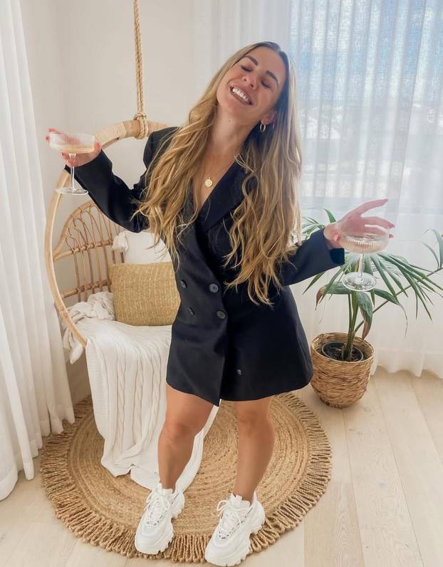 Majka dala otkaz u banci zbog zarade na internetu: 'Prijavili su policiji da ugrožavam djecu'