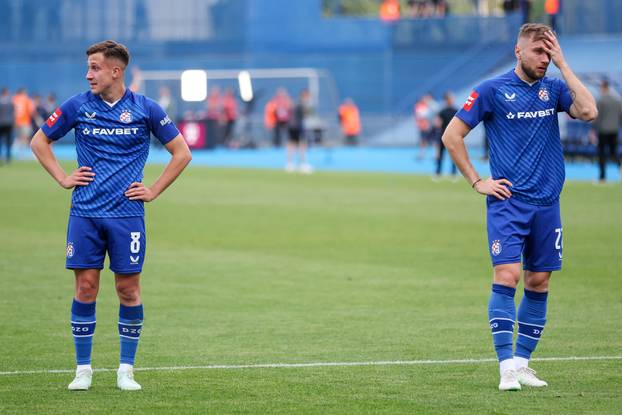 Zagreb: Igrači GNK Dinamo u suzama se oprostili od navijača