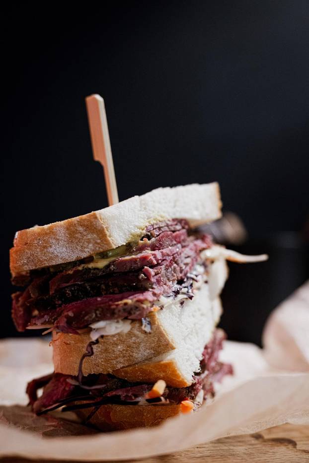 Zagreb: Butchers Barrel bar