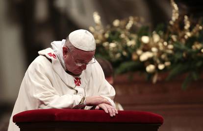 Papa Franjo je priznao: Ukrao sam križ od mrtvog svećenika