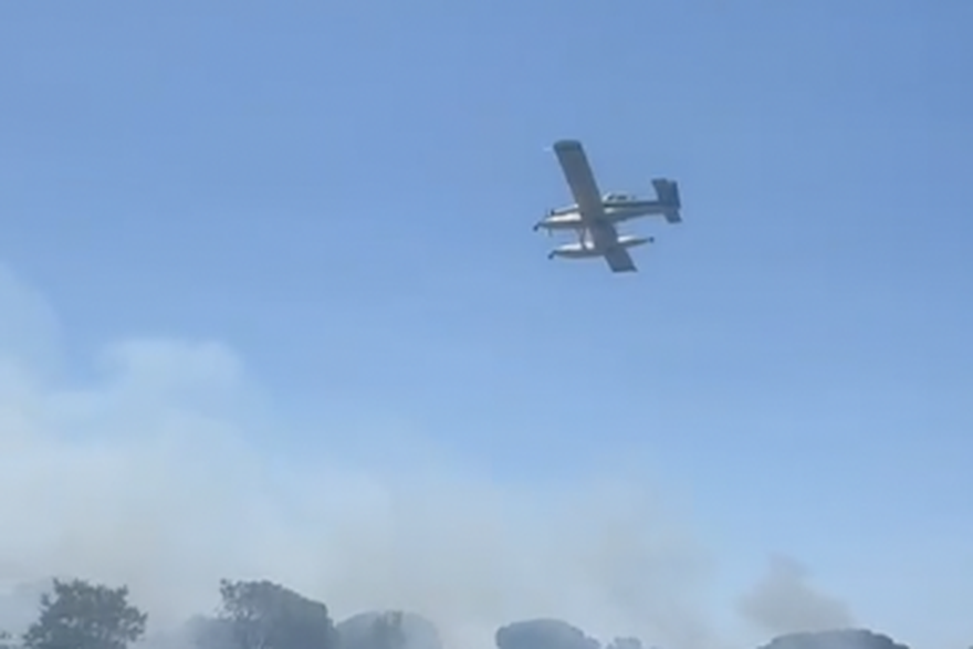 Po&zcaron;ar na Ugljanu