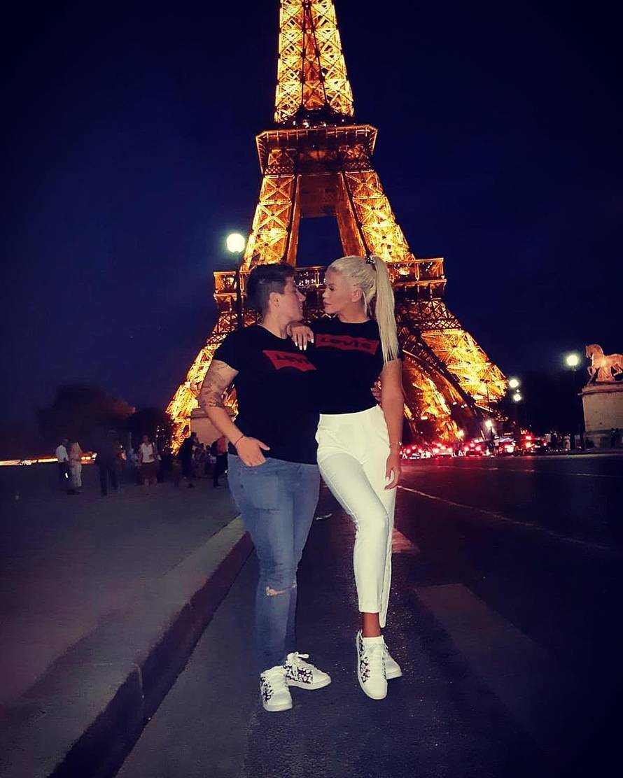 Novi ljubavni trokut? U show ušla atraktivna Sanja, Hrvatica Monika se odmah baca u akciju