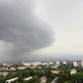 Snimke iz Zagreba: Počelo je jako puhati, kiša nam probija ispod prozora, pada i tuča i led!