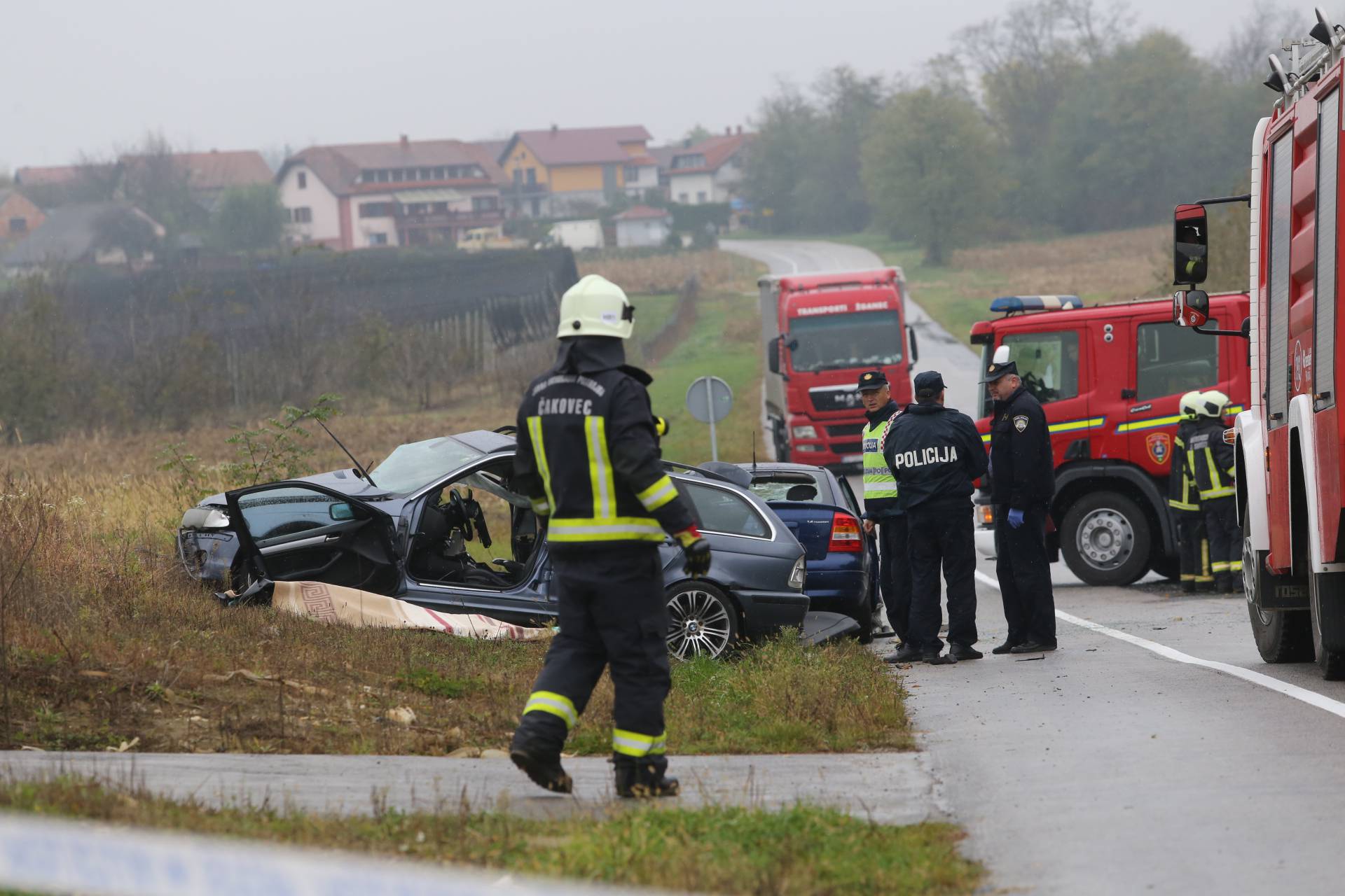 Detalji strave: BMW-om prešao u suprotan smjer, troje mrtvih