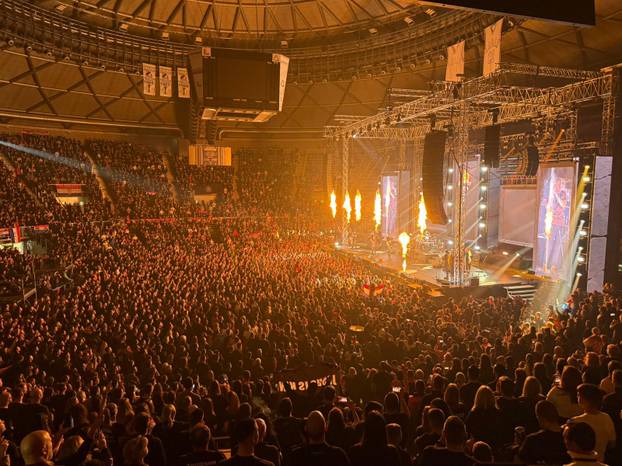 FOTO Višnjik je potpuno 'gorio'! Pogledajte kako je Thompson dvaput 'digao' Zadar na noge...