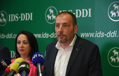 Paus: Odustajanje SDP-a od Milanovića nema veze s IDS-om
