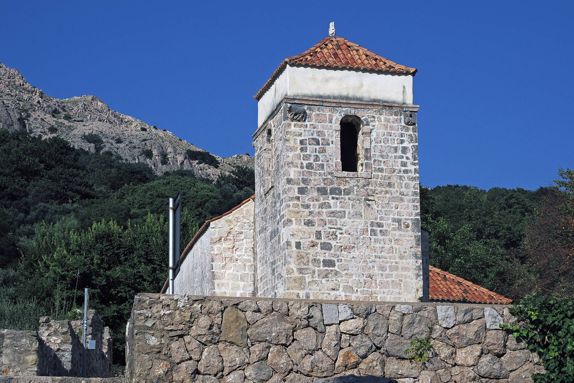 U Baškoj se uživa i ove jeseni