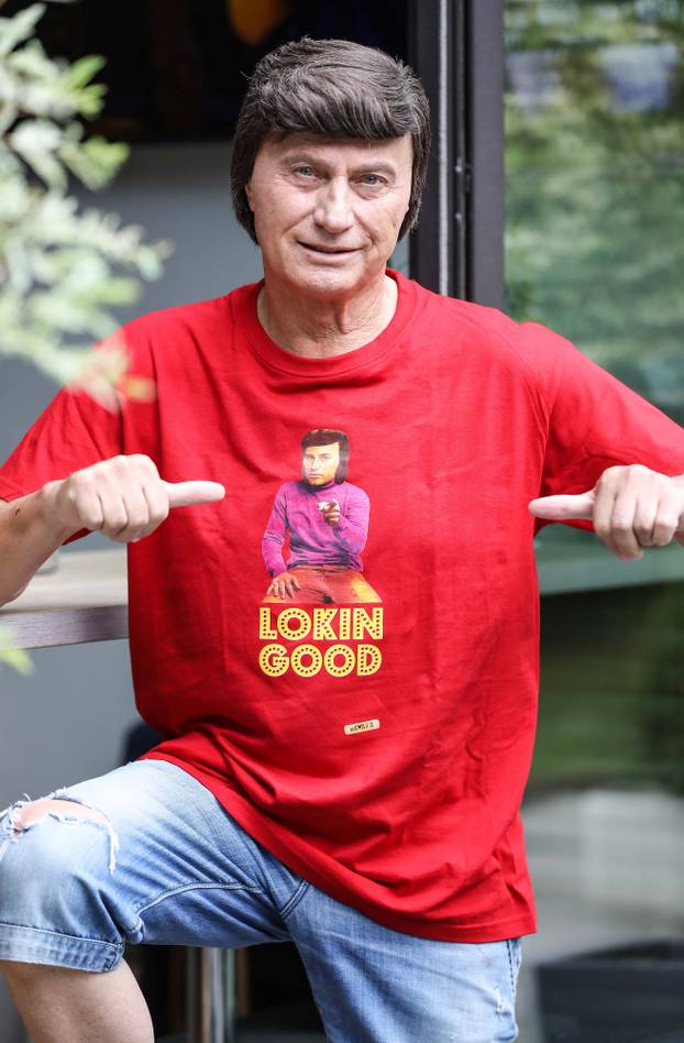 Zagreb: Pjeva&ccaron; Duško Lokin u majici Lokin good