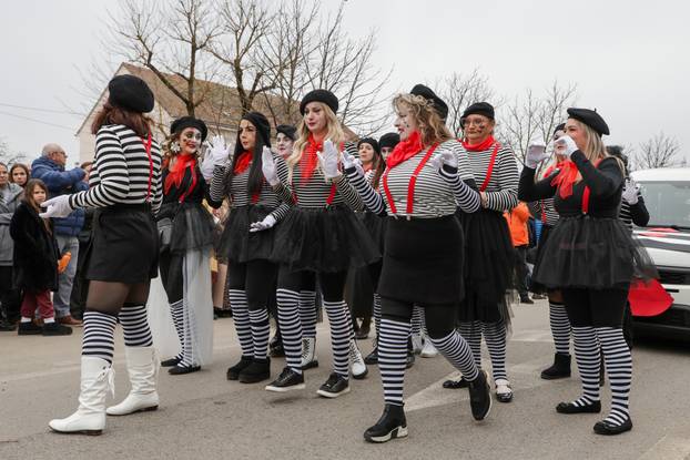 117. Turopoljski fašnik u Velikoj Gorici 
