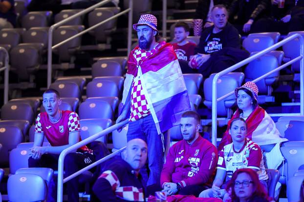 Zagreb: Navijači na susretu Hrvatske i Mađarske na IHF Svjetskom rukometnom prvenstvu 2025. 