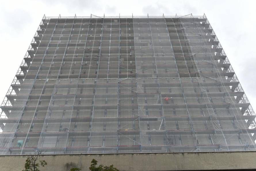 'Kockicu' su okružili skelama: Dobit će novu stolariju i stakla