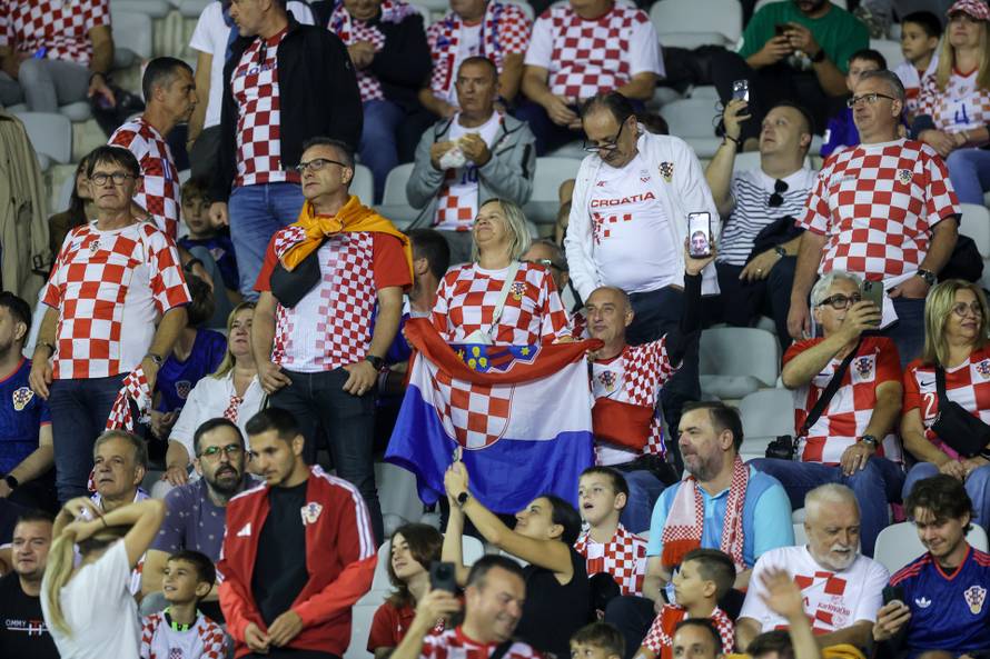 Atmosfera na Poljudu na utakmici između Hrvatske i Španjolske u Ligi nacija