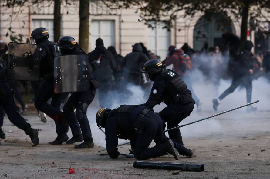Nationwide protests in France against the cost of living