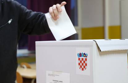 Kandidat HDZ-a za čelno mjesto u Slavonskom Brodu: Predali smo simboličnih 2025 potpisa...