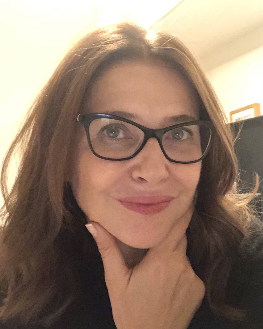 Sanja Vejnović dobila presudu pa 'nabacila' selfie bez šminke, pratitelji: 'Prirodno je najljepše'