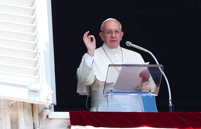 Papa: 'Bol je nakon pokolja i dalje snažna u našim srcima'