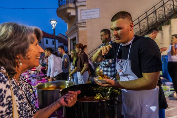 Vrgorac:  Održana 25 Biklijada napitak koji se pravi od Kozijeg Mlijeka i mladog Vina