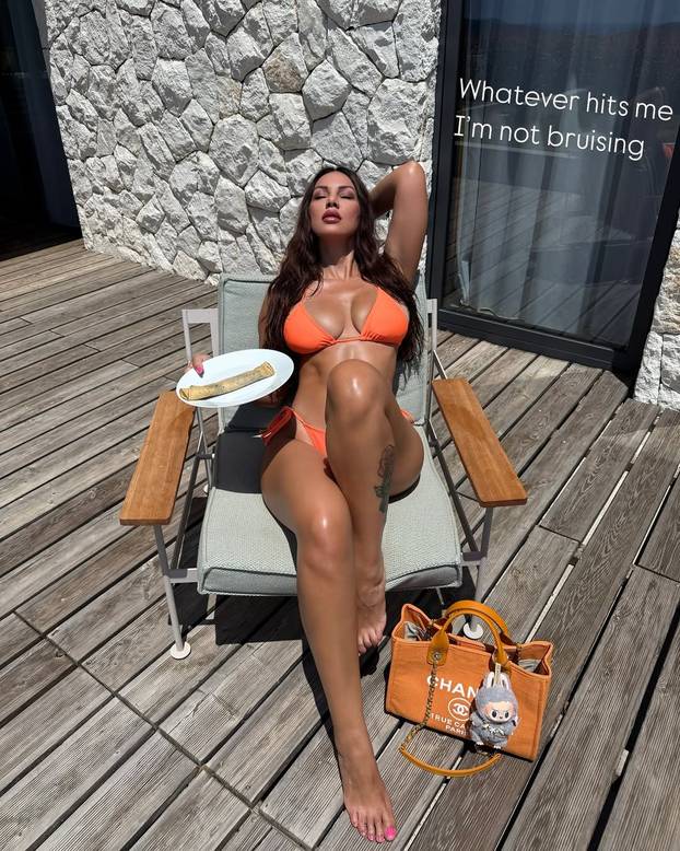 FOTO Žanamari Perčić ponovno iznenadila brojne obožavatelje: Pogledajte njezinu novu figuru