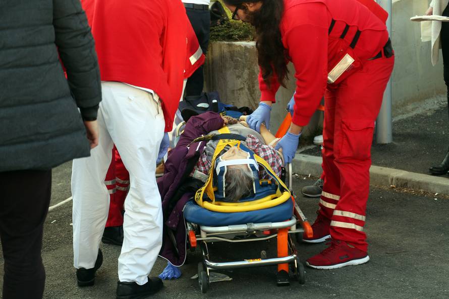 Požar na Cvjetnom: 'Uspaničio sam se, svi su vikali i bježali'