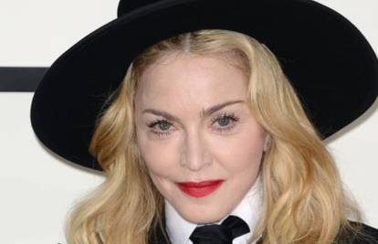 Zabrana druženja: Madonna nije dobrodošla iza pozornice